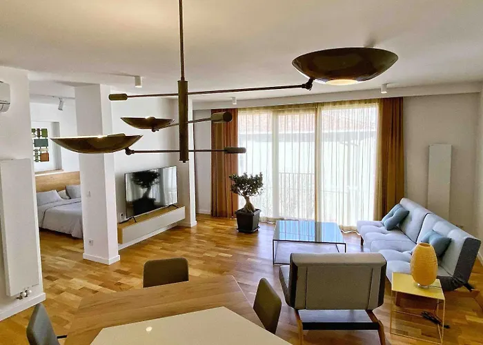 Bflatz Lägenhetshotell 4*