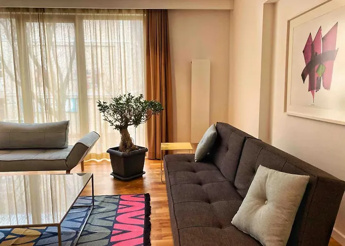 Bflatz Apartahotel 4*