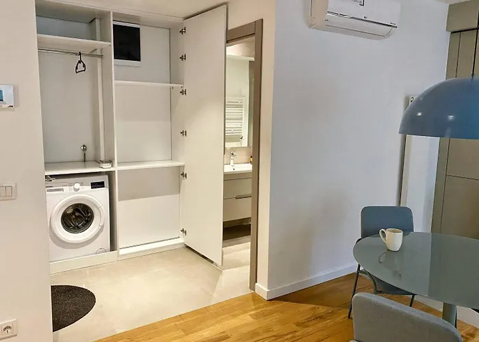 Apartahotel Bflatz 4*