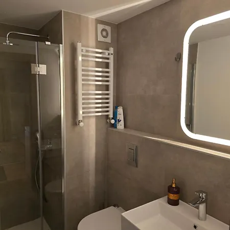 Bflatz Aparthotel 4*